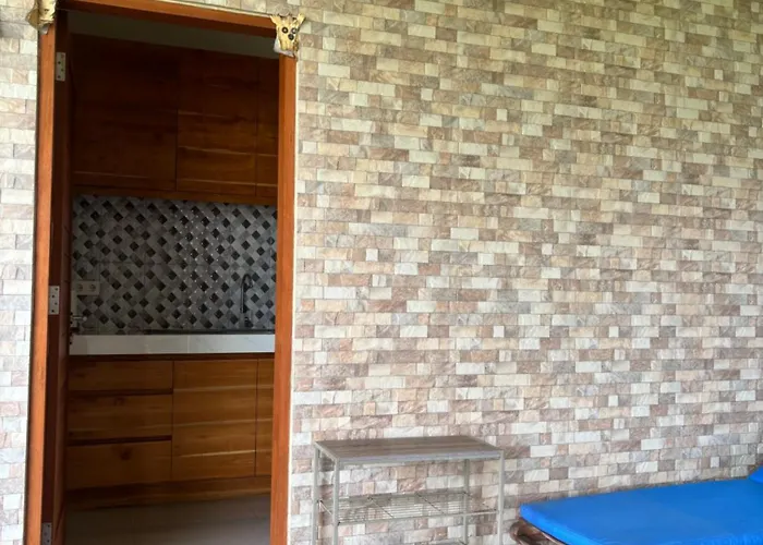 Private Near Kedungu Cozy & Affordable タナロット